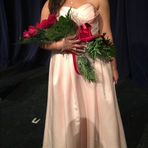 David’s Bridal Dress- Formal light pink dress